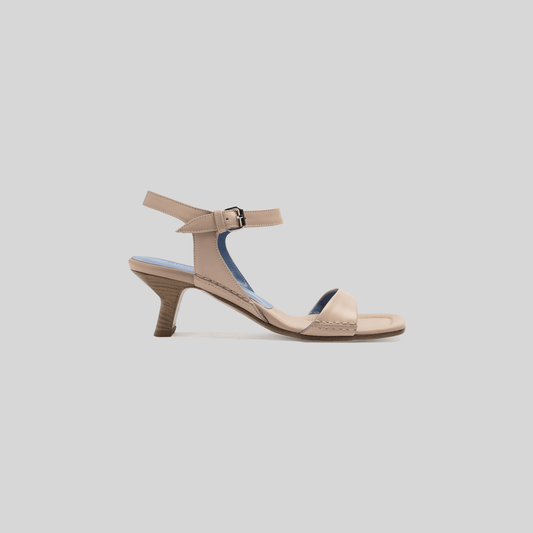 Capri sandals in smooth calfskin