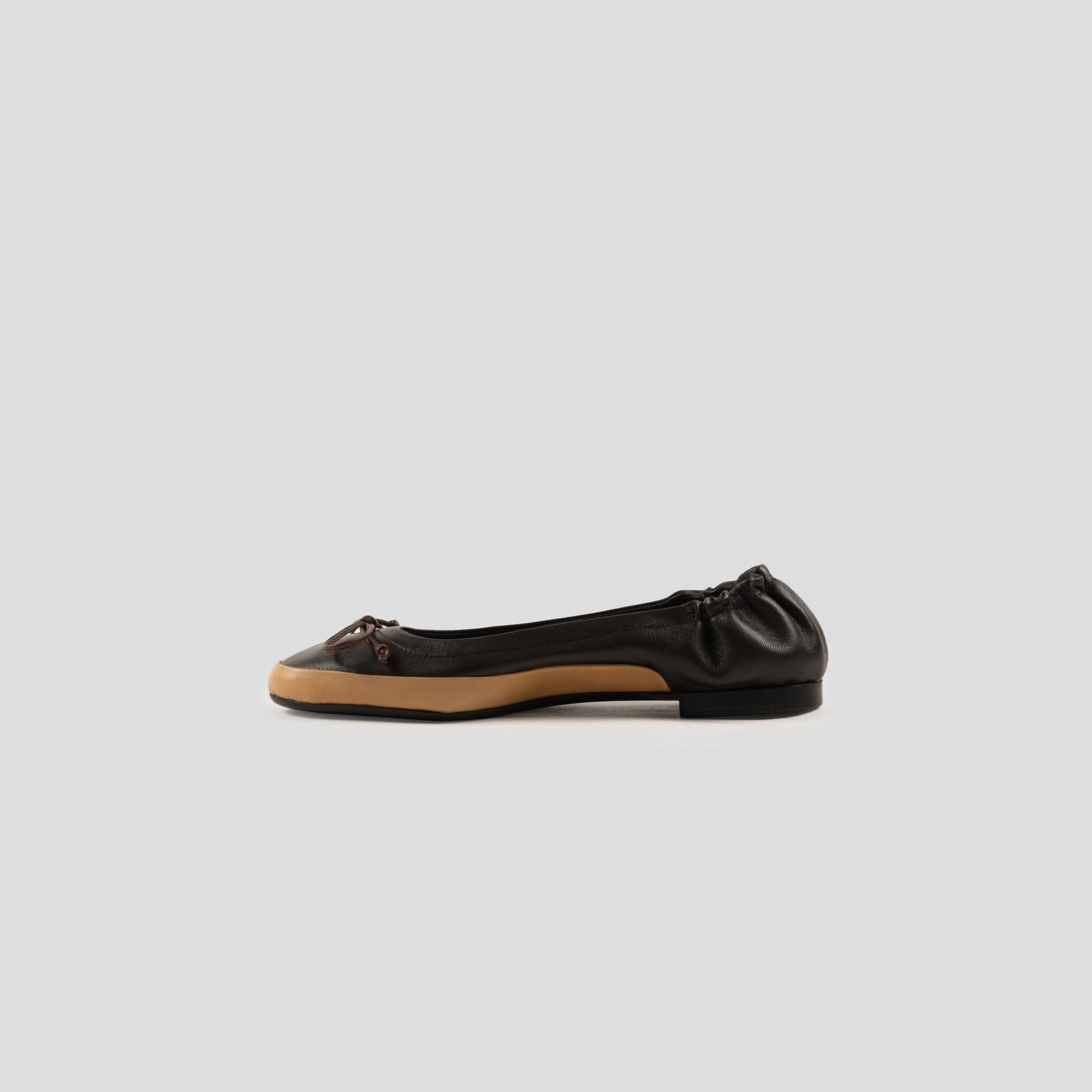 Ballerine Garnier in pelle liscia bicolore con fiocco