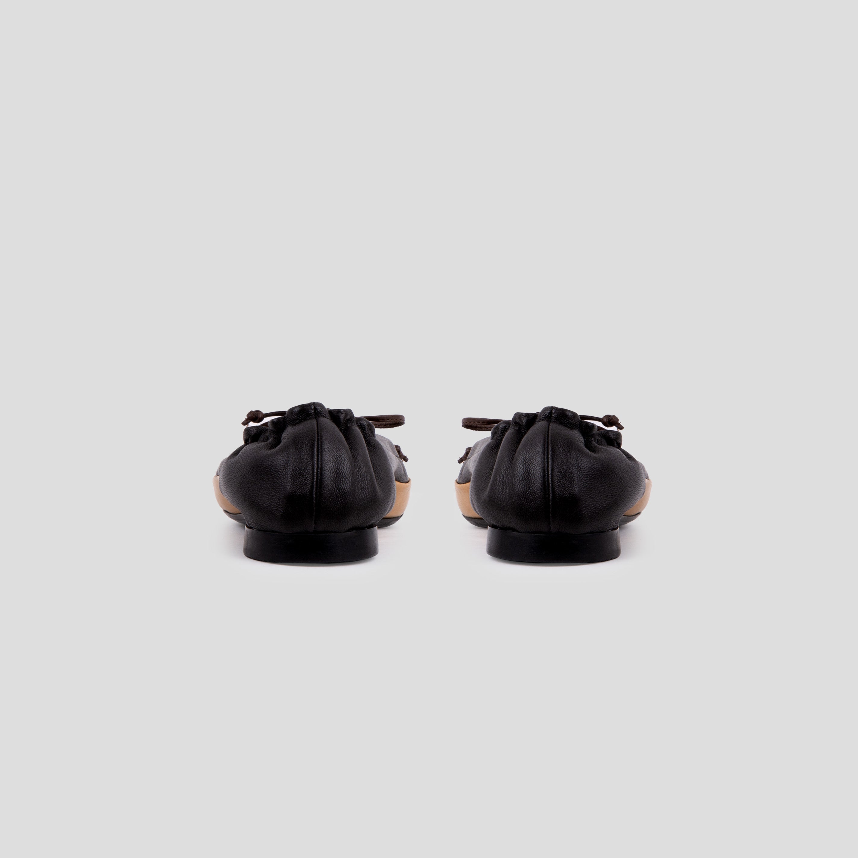 Ballerine Garnier in pelle liscia bicolore con fiocco