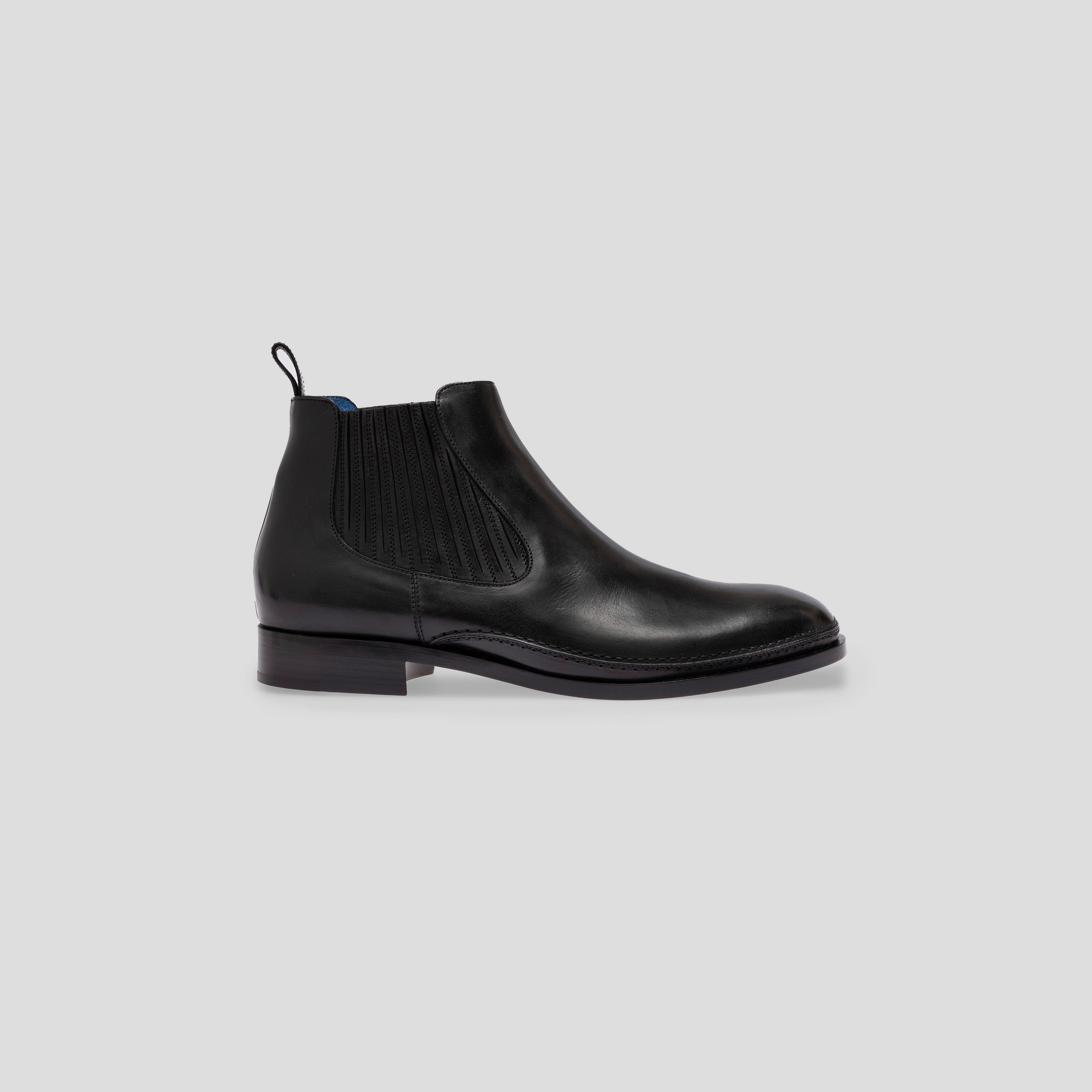 Paris ankle boots in smooth leather