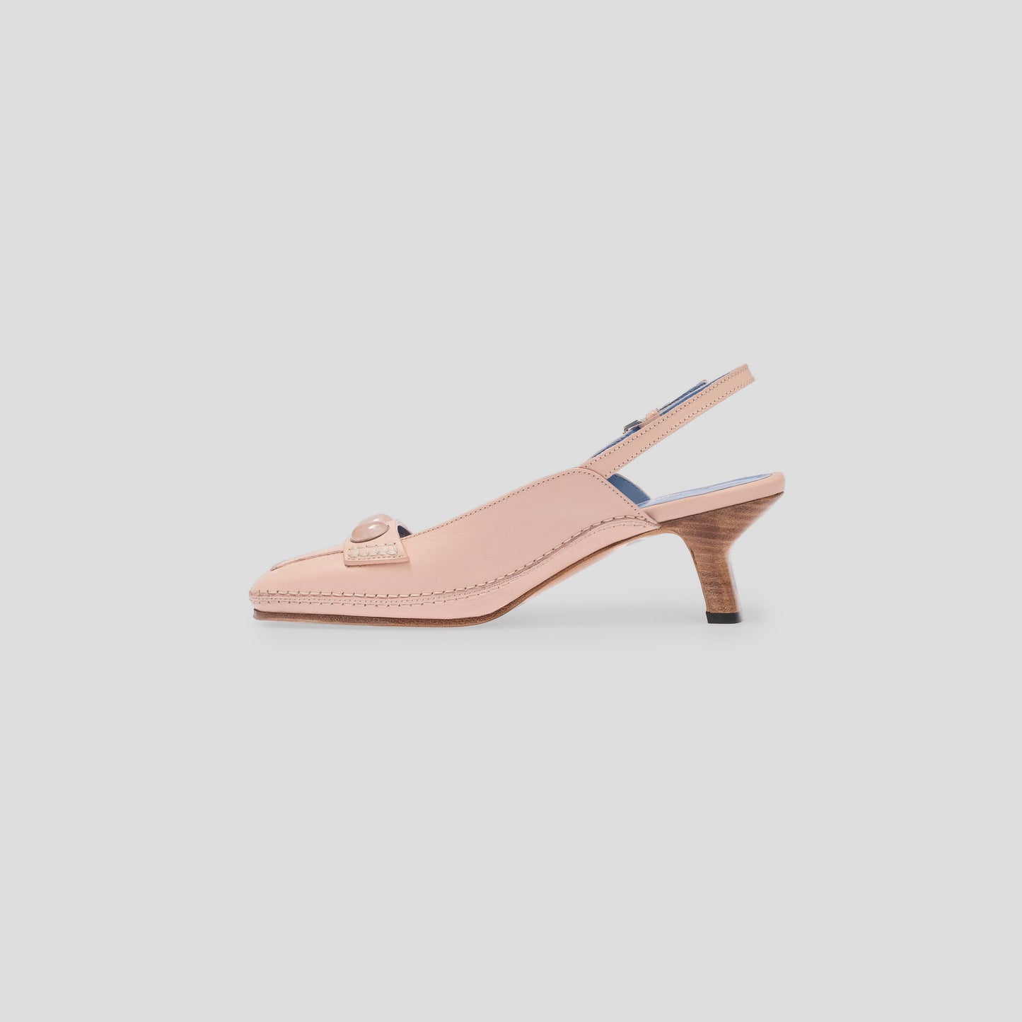 Tokyo slingback in smooth leather with natural semiprecious stones